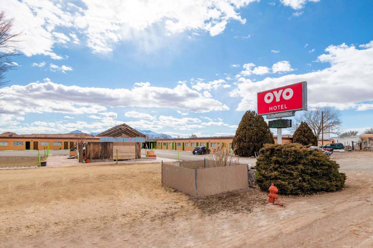 Oyo Hotel Hanksville, Ut 外观 照片
