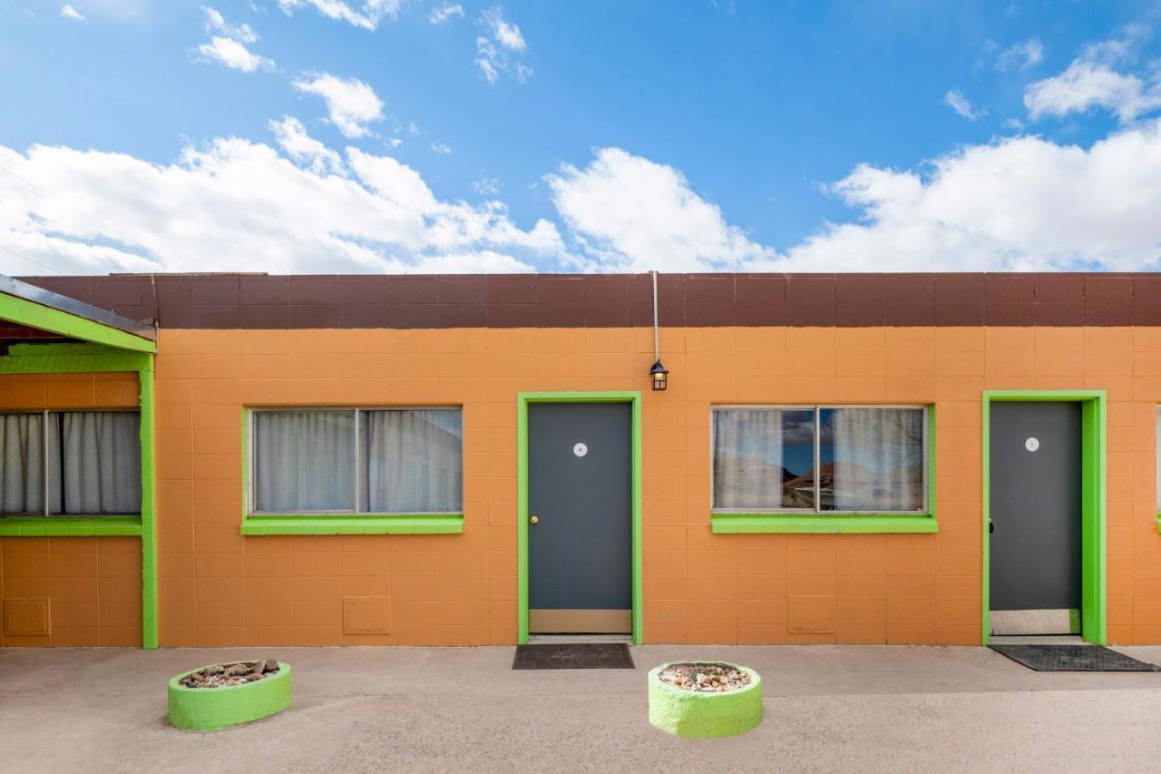 Oyo Hotel Hanksville, Ut 外观 照片
